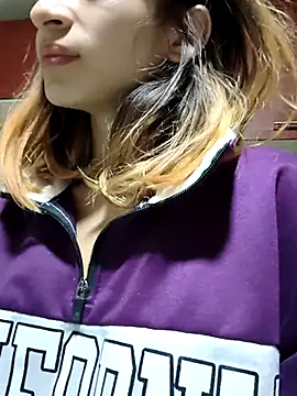 KratosAfroditacs online show from February 21, 2026, 1:13 pm