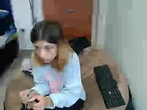 Snapshot of KratosAfroditacs chatting on November 7, 2025, 2:38 am KratosAfroditacs online show from November 7, 2025, 2:38 am