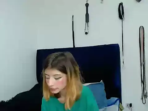 Snapshot of KratosAfroditacs chatting on October 30, 2025, 9:11 pm KratosAfroditacs online show from October 30, 2025, 9:11 pm