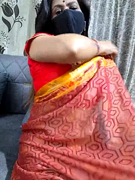 Decant Ruhi143 online show from September 25, 2025, 4:57 pm