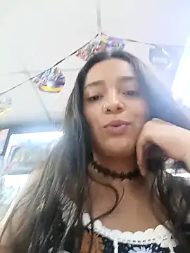 Snapshot of Be_Evil chatting on November 7, 2025, 5:39 pm Be Evil online show from November 7, 2025, 5:39 pm