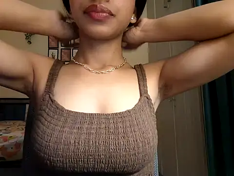 Queen Ayeshaa online show from March 24, 2026, 5:57 pm