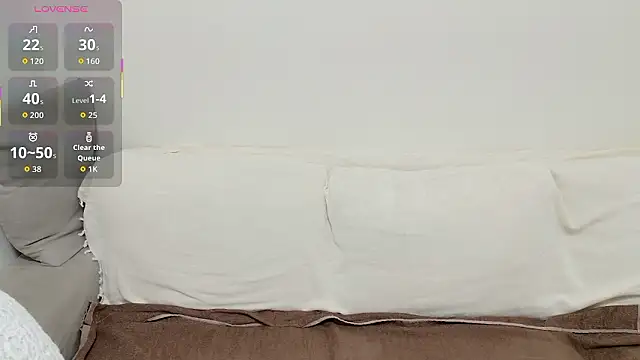 pppYukaqqq online show from October 13, 2025, 10:06 am