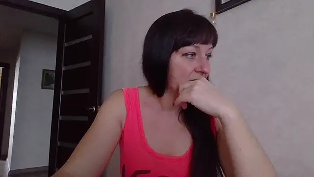 Snapshot of CarolinaReaperRed chatting on October 16, 2025, 5:49 am CarolinaReaperRed online show from October 16, 2025, 5:49 am