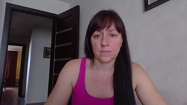 Snapshot of CarolinaReaperRed chatting on November 14, 2025, 10:30 am CarolinaReaperRed online show from November 14, 2025, 10:30 am