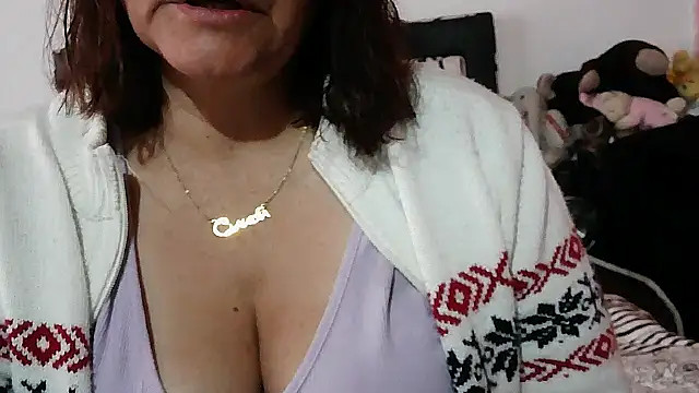 BiancaSteel online show from January 11, 2026, 6:04 pm