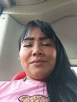 Snapshot of Ariana_Rodriguez chatting on June 18, 2026, 3:50 pm Ariana Rodriguez online show from June 18, 2026, 3:50 pm