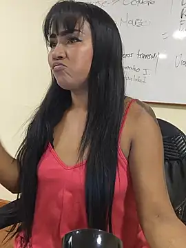 Snapshot of Ariana_Rodriguez chatting on June 20, 2026, 3:17 pm Ariana Rodriguez online show from June 20, 2026, 3:17 pm