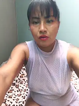 Snapshot of Ariana_Rodriguez chatting on June 9, 2026, 2:29 pm Ariana Rodriguez online show from June 9, 2026, 2:29 pm