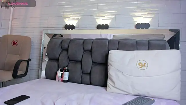 jade heartt online show from February 28, 2026, 7:24 pm