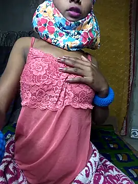 Snapshot of Cutesoma01 chatting on December 1, 2025, 11:27 pm Cutesoma01 online show from December 1, 2025, 11:27 pm