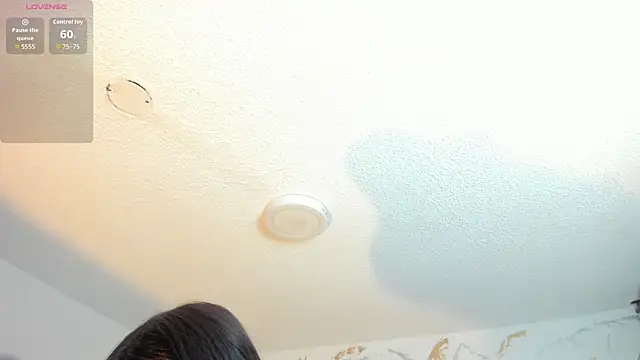 Snapshot of Cristal_Velle chatting on June 9, 2026, 1:01 pm Cristal Velle online show from June 9, 2026, 1:01 pm