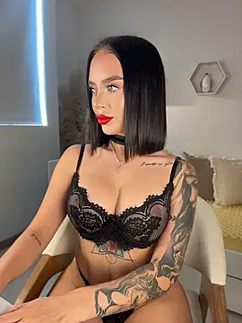 ValentinaMilann online show from August 9, 2026, 8:48 pm