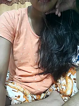 Snapshot of sexy-trisha1 chatting on October 17, 2025, 3:36 pm sexy-trisha1 online show from October 17, 2025, 3:36 pm
