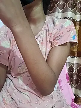 Snapshot of sexy-trisha1 chatting on March 17, 2025, 4:01 pm sexy-trisha1 online show from March 17, 2025, 4:01 pm