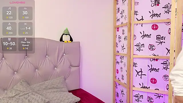 Snapshot of Devil_AliceXo chatting on November 25, 2025, 8:20 pm Devil AliceXo online show from November 25, 2025, 8:20 pm