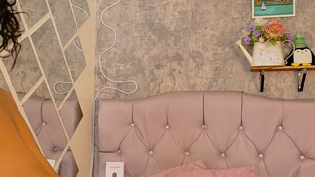 Snapshot of Devil_AliceXo chatting on October 14, 2025, 8:20 pm Devil AliceXo online show from October 14, 2025, 8:20 pm