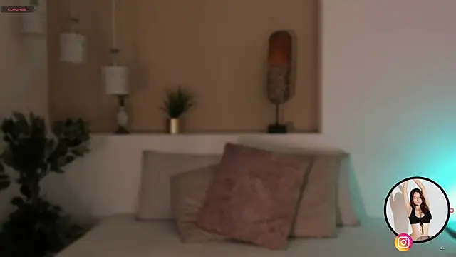 Snapshot of alison222_ chatting on October 13, 2025, 7:48 pm alison222 online show from October 13, 2025, 7:48 pm