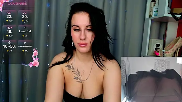 JuliyaMayss online show from March 5, 2026, 5:04 am