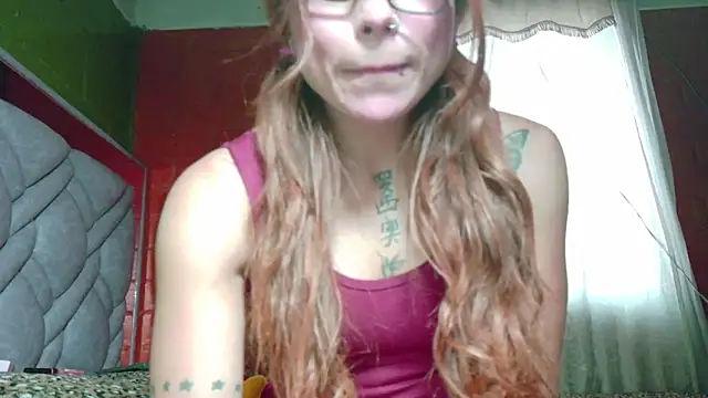 daniia johns online show from September 18, 2025, 9:51 pm