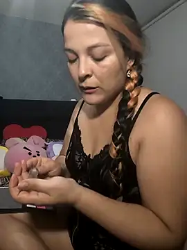 Snapshot of KimyCox_16 chatting on March 13, 2025, 8:54 pm KimyCox 16 online show from March 13, 2025, 8:54 pm