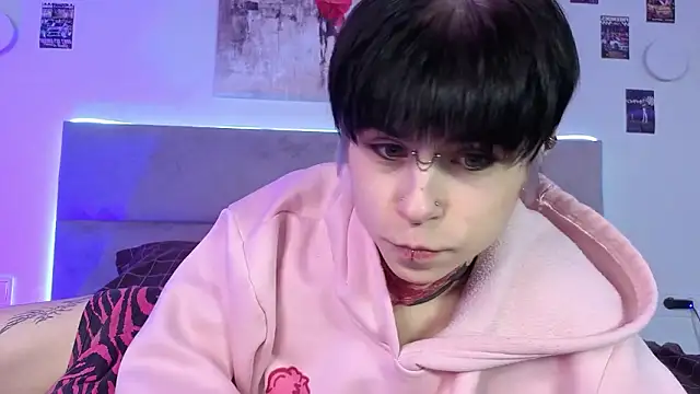 Snapshot of Alex_Vallley chatting on February 8, 2026, 11:13 pm Alex Vallley online show from February 8, 2026, 11:13 pm