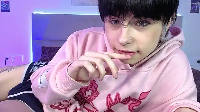 Snapshot of Alex_Vallley chatting on February 20, 2026, 8:55 pm Alex Vallley online show from February 20, 2026, 8:55 pm