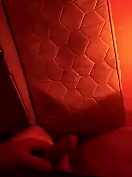 Snapshot of hardlinesex chatting on December 16, 2025, 3:33 am hardlinesex online show from December 16, 2025, 3:33 am