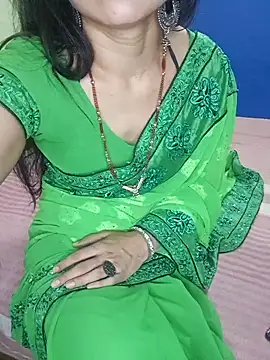 Snapshot of Cute-Zarina chatting on October 20, 2025, 5:46 pm Cute-Zarina online show from October 20, 2025, 5:46 pm