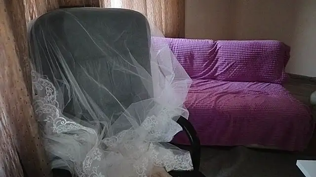 Snapshot of Wane_Witch chatting on December 14, 2025, 12:44 pm Wane Witch online show from December 14, 2025, 12:44 pm