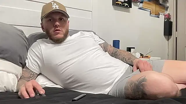 Snapshot of Thegreatwhitepipe chatting on November 10, 2025, 11:48 am Thegreatwhitepipe online show from November 10, 2025, 11:48 am