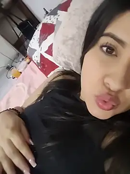 Snapshot of mialorents chatting on October 23, 2025, 6:39 pm mialorents online show from October 23, 2025, 6:39 pm