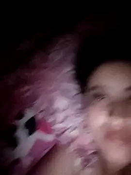 Snapshot of mialorents chatting on October 28, 2025, 11:53 am mialorents online show from October 28, 2025, 11:53 am