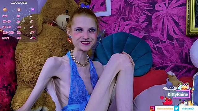 Snapshot of KittyRaine chatting on June 11, 2026, 12:46 pm KittyRaine online show from June 11, 2026, 12:46 pm
