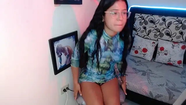 Snapshot of Biianca_Myers chatting on March 20, 2025, 12:32 pm Biianca Myers online show from March 20, 2025, 12:32 pm