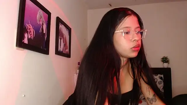 Snapshot of Biianca_Myers chatting on March 6, 2025, 4:28 pm Biianca Myers online show from March 6, 2025, 4:28 pm
