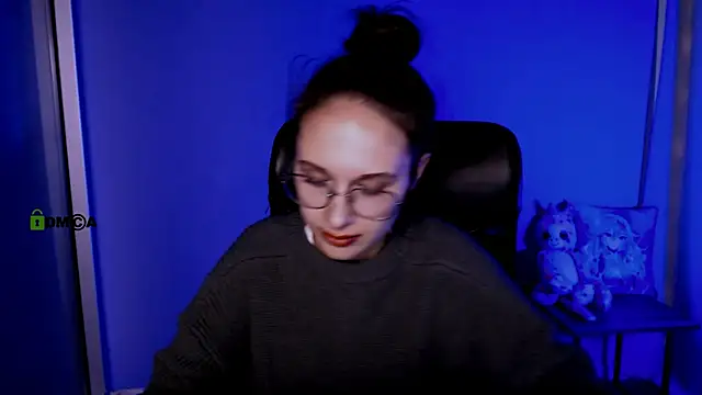 Snapshot of mona_cloud chatting on October 9, 2025, 7:47 pm mona cloud online show from October 9, 2025, 7:47 pm