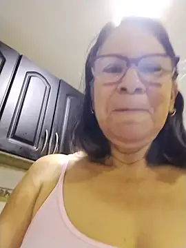 Snapshot of victoria_wayne chatting on June 24, 2026, 9:30 am victoria wayne online show from June 24, 2026, 9:30 am