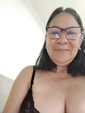 Snapshot of victoria_wayne chatting on August 4, 2026, 8:52 am victoria wayne online show from August 4, 2026, 8:52 am