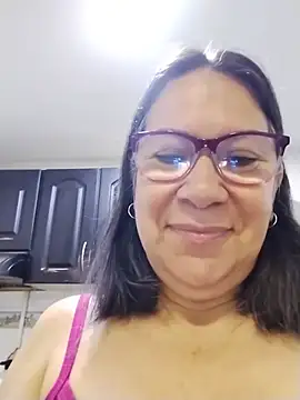 Snapshot of victoria_wayne chatting on July 27, 2026, 9:05 am victoria wayne online show from July 27, 2026, 9:05 am