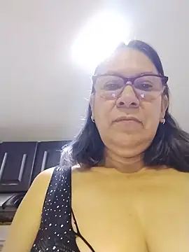 Snapshot of victoria_wayne chatting on July 13, 2026, 8:46 am victoria wayne online show from July 13, 2026, 8:46 am