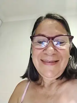 Snapshot of victoria_wayne chatting on June 17, 2026, 9:41 am victoria wayne online show from June 17, 2026, 9:41 am