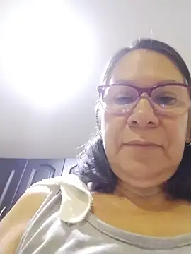Snapshot of victoria_wayne chatting on July 1, 2026, 9:20 am victoria wayne online show from July 1, 2026, 9:20 am