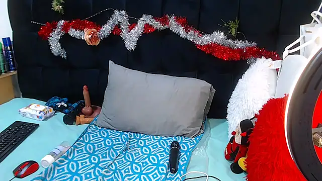 TaurusClitCake online show from November 20, 2025, 6:30 pm