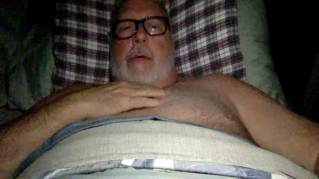 Snapshot of superbearboss chatting on November 24, 2025, 6:57 am superbearboss online show from November 24, 2025, 6:57 am