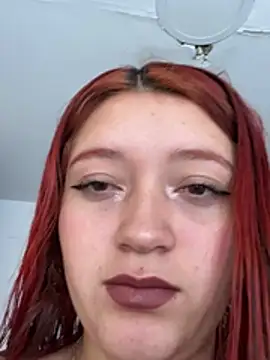 Karina Leon online show from January 9, 2026, 7:32 pm