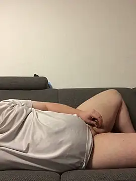 Snapshot of Derbaer1990 chatting on December 1, 2025, 7:59 pm Derbaer1990 online show from December 1, 2025, 7:59 pm