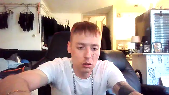 djeffrey-nl online show from May 12, 2026, 3:40 pm
