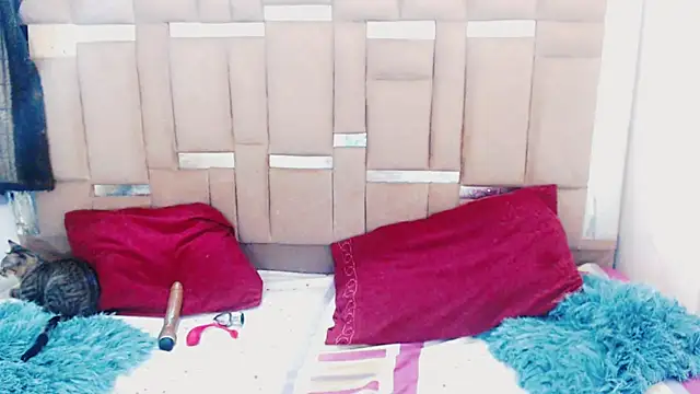 Snapshot of ana_tsxxx chatting on October 19, 2025, 4:48 am ana tsxxx online show from October 19, 2025, 4:48 am