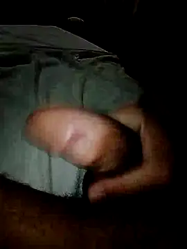 Snapshot of muito_doido chatting on August 4, 2026, 6:40 am muito doido online show from August 4, 2026, 6:40 am